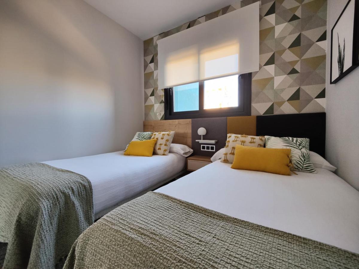 בנידורם Sunset Waves Superb Apartments מראה חיצוני תמונה